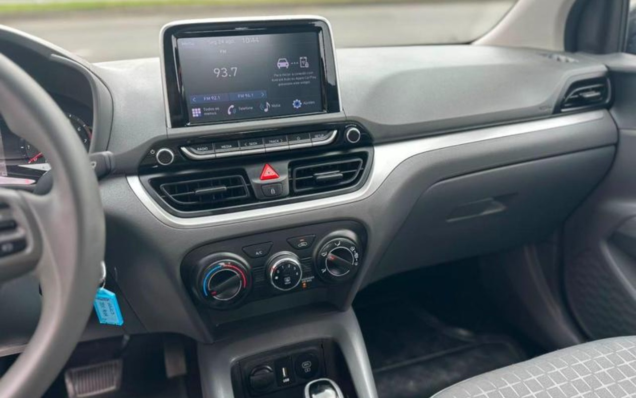 imagem-https://www.socarrao.com.br/sc-vehicle-images-prod/3454011/1787751217312-ODQwMjY2MF8wX0JfMDYxZDMzMDc0Zi5qcGVn.jpeg