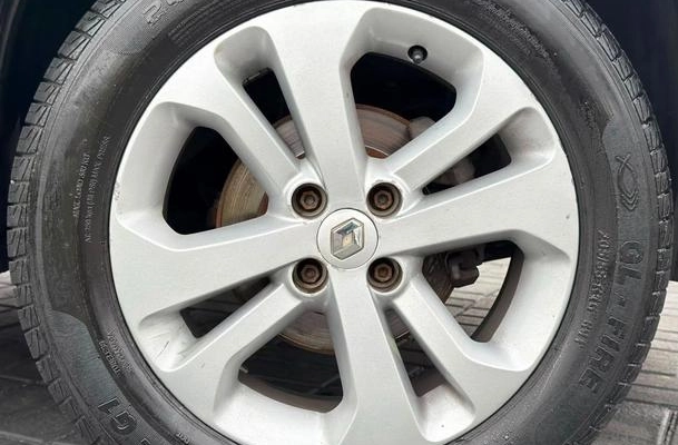 imagem-https://www.socarrao.com.br/sc-vehicle-images-prod/3454024/1788361064942-8396521_9_B_35428b3255.jpeg