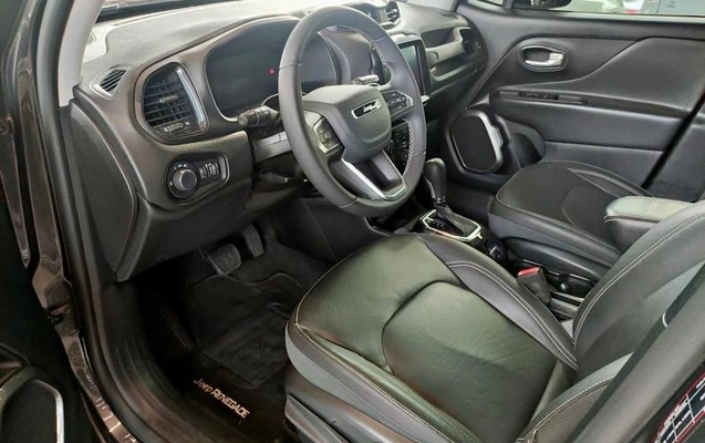 imagem-https://www.socarrao.com.br/sc-vehicle-images-prod/3454033/1788871853420-8417438_16_B_1600b8f353.jpeg