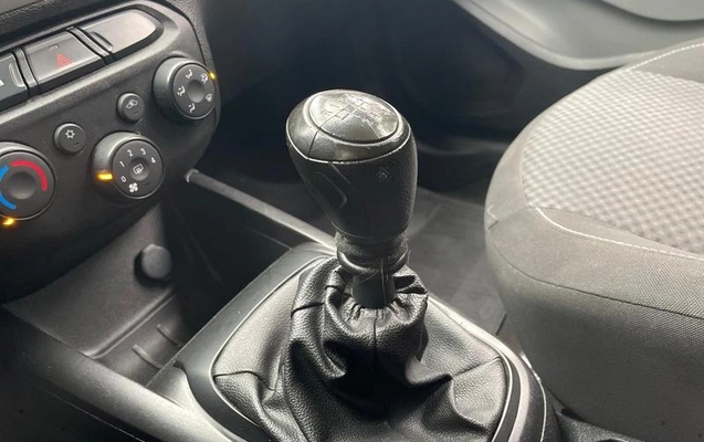 imagem-https://www.socarrao.com.br/sc-vehicle-images-prod/3454722/1787753501149-8377166_11_B_ad3d1eb095.jpeg