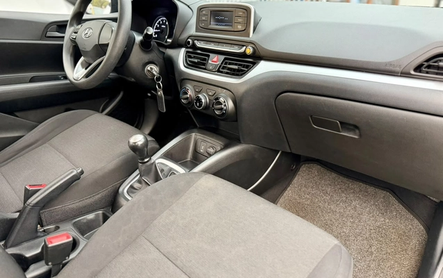 imagem-https://www.socarrao.com.br/sc-vehicle-images-prod/3454824/1787754103407-003_cdf13d629c56800dea6414464e7ca044.jpeg