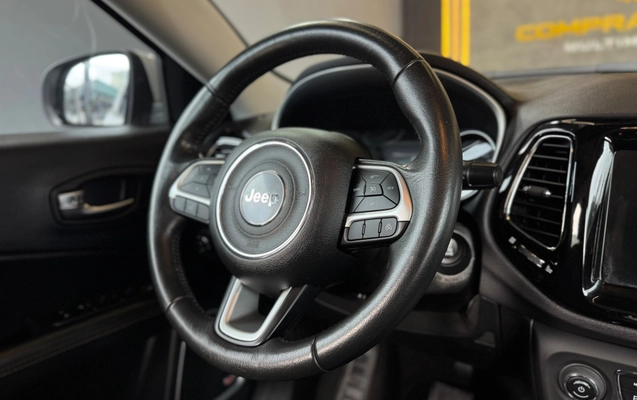 imagem-https://www.socarrao.com.br/sc-vehicle-images-prod/3454826/1787754111704-003_6d66b4da4adc2bf9fcee418a05dede64.jpeg