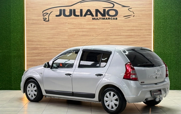imagem-https://www.socarrao.com.br/sc-vehicle-images-prod/3454829/1787754152619-kJwpRHTApTccuyfWdK17E6AzD4WwRb0m.jpg