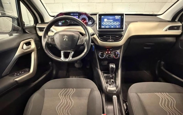 imagem-https://www.socarrao.com.br/sc-vehicle-images-prod/3454900/1787754381843-8403807_8_B_23c7deb92d.jpeg