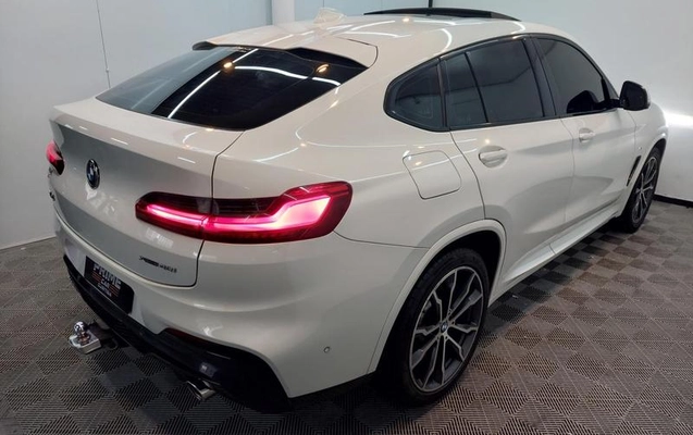 imagem-https://www.socarrao.com.br/sc-vehicle-images-prod/34550/1782132192340-7187012_9_B_baa8ad0997.jpeg