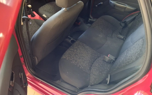imagem-https://www.socarrao.com.br/sc-vehicle-images-prod/3455022/1787754714634-V2hhdHNBcHAgSW1hZ2UgMjAyNi0wOC0yNCBhdCAxNi40NC41NSAoNCkuanBlZw.jpeg