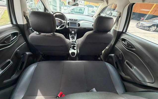 imagem-https://www.socarrao.com.br/sc-vehicle-images-prod/3455182/1787755149115-8418125_8_B_cffd487ca1.jpeg