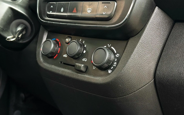 imagem-https://www.socarrao.com.br/sc-vehicle-images-prod/3455189/1787755208858-e86d22bd5536444ca8dc5844a4ff3fa6_1779287605339.jpg