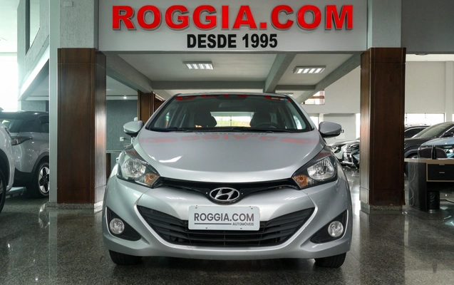 imagem-https://www.socarrao.com.br/sc-vehicle-images-prod/3455221/1787755428956-99eac32f-ea5f-4f2f-b7b7-ded71db3fd91.jpg