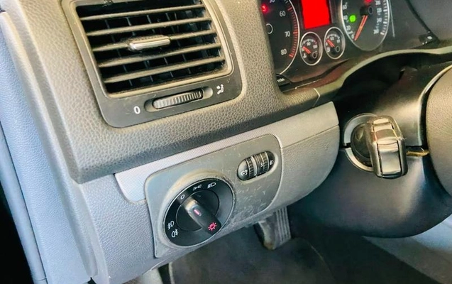 imagem-https://www.socarrao.com.br/sc-vehicle-images-prod/3455227/1788979180116-8402166_12_B_e559ee4f8f.jpeg