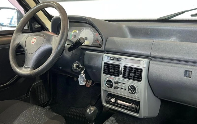 imagem-https://www.socarrao.com.br/sc-vehicle-images-prod/3455235/1788832654345-8417635_13_B_7150fd1063.jpeg