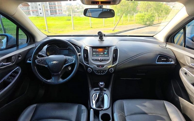 imagem-https://www.socarrao.com.br/sc-vehicle-images-prod/3455249/1789054966214-8399368_12_B_796c72efe2.jpeg