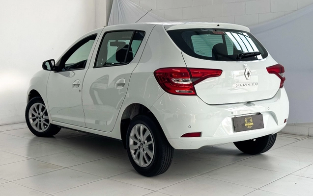 imagem-https://www.socarrao.com.br/sc-vehicle-images-prod/3455252/1787755896318-e827f293628b4d3a98d9fbf74b8be06f_1772471472145.jpg