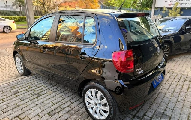 imagem-https://www.socarrao.com.br/sc-vehicle-images-prod/3455254/1789214084518-8418241_9_B_9532a643f7.jpeg