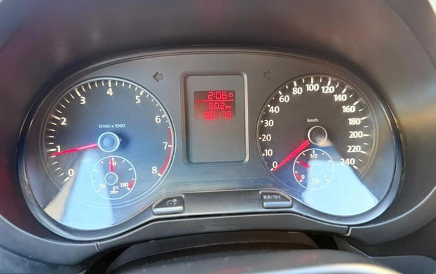 imagem-https://www.socarrao.com.br/sc-vehicle-images-prod/3455254/1789214084526-8418241_15_B_59387c0c19.jpeg