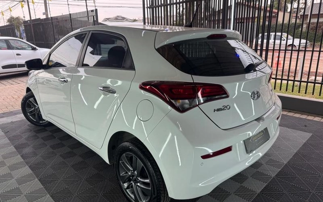 imagem-https://www.socarrao.com.br/sc-vehicle-images-prod/3455309/1787758385344-8418058_2_B_44da9d6fe4.jpeg