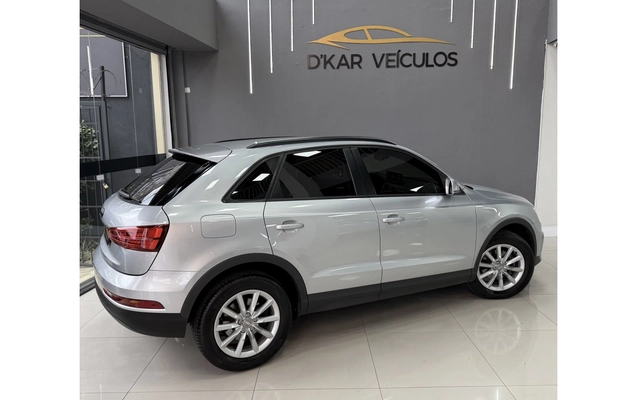 imagem-https://www.socarrao.com.br/sc-vehicle-images-prod/3455336/1787757312756-1_051753.jpg