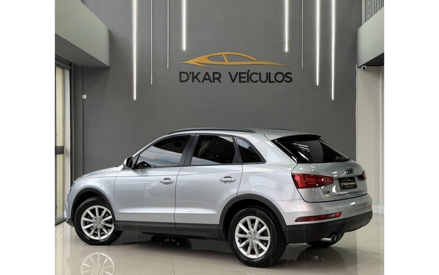 imagem-https://www.socarrao.com.br/sc-vehicle-images-prod/3455336/1787757312757-1_051754.jpg