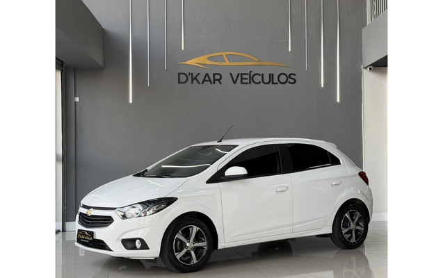 imagem-https://www.socarrao.com.br/sc-vehicle-images-prod/3455340/1787757316542-1_110912.jpg