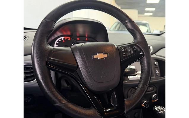 imagem-https://www.socarrao.com.br/sc-vehicle-images-prod/3455340/1787757316546-1_110959.jpg