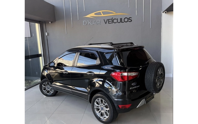 imagem-https://www.socarrao.com.br/sc-vehicle-images-prod/3455348/1787757325375-1_114036.jpg