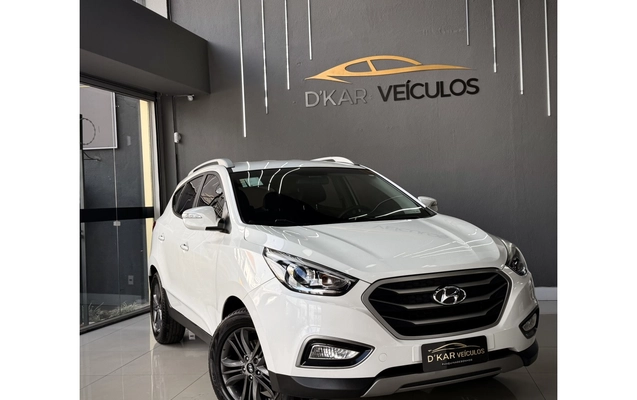 imagem-https://www.socarrao.com.br/sc-vehicle-images-prod/3455353/1787757328810-1_035455.jpg