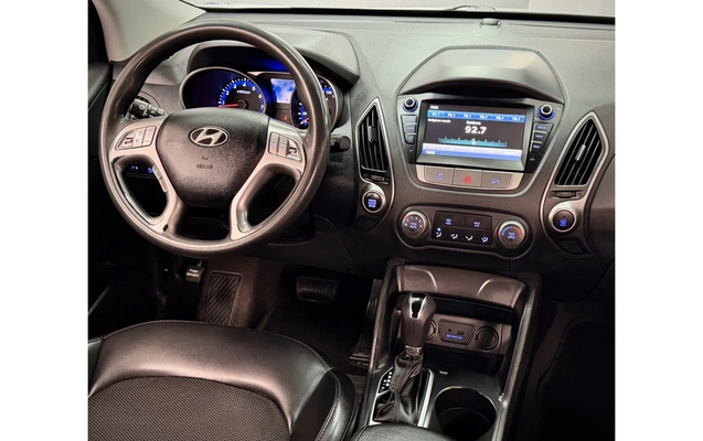 imagem-https://www.socarrao.com.br/sc-vehicle-images-prod/3455353/1787757328811-1_035504.jpg