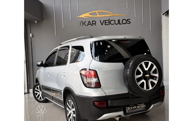 imagem-https://www.socarrao.com.br/sc-vehicle-images-prod/3455356/1787757331967-1_055705.jpg