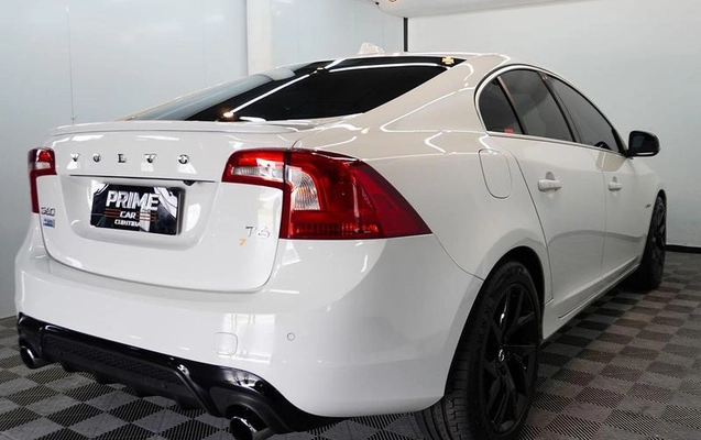 imagem-https://www.socarrao.com.br/sc-vehicle-images-prod/34554/1789494078769-7380962_1_B_0c01f8bd55.jpeg