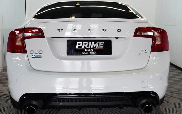 imagem-https://www.socarrao.com.br/sc-vehicle-images-prod/34554/1789494078771-7380962_0_B_aa79984dea.jpeg