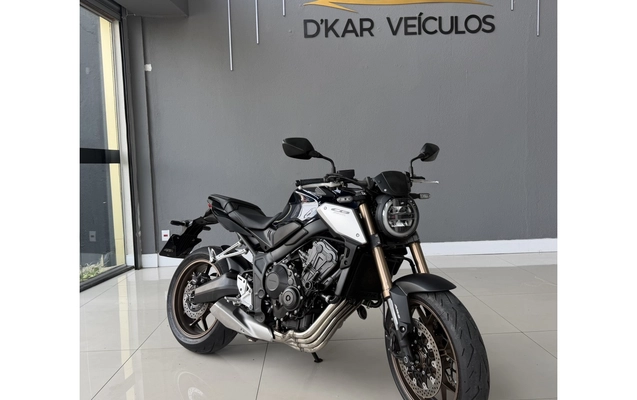 imagem-https://www.socarrao.com.br/sc-vehicle-images-prod/3455403/1787758044102-1_044958.jpg