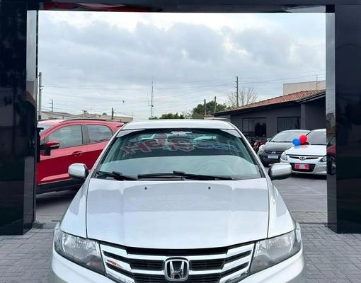 imagem-https://www.socarrao.com.br/sc-vehicle-images-prod/3455490/1787758425042-8418508_1_B_224ab1c77f.jpeg