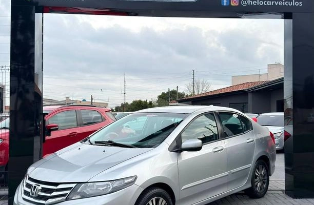 imagem-https://www.socarrao.com.br/sc-vehicle-images-prod/3455490/1787758425043-8418508_6_B_8882de365b.jpeg