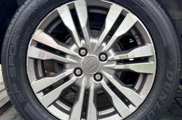 imagem-https://www.socarrao.com.br/sc-vehicle-images-prod/3455490/1787758425052-8418508_10_B_5bb6125c4c.jpeg
