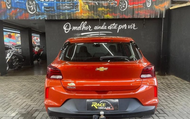 imagem-https://www.socarrao.com.br/sc-vehicle-images-prod/3455536/1789170309917-8418581_1_B_4545715817.jpeg