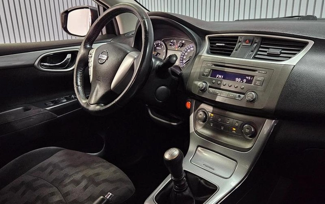 imagem-https://www.socarrao.com.br/sc-vehicle-images-prod/3455573/1789163530977-8418498_17_B_10cec0dd99.jpeg