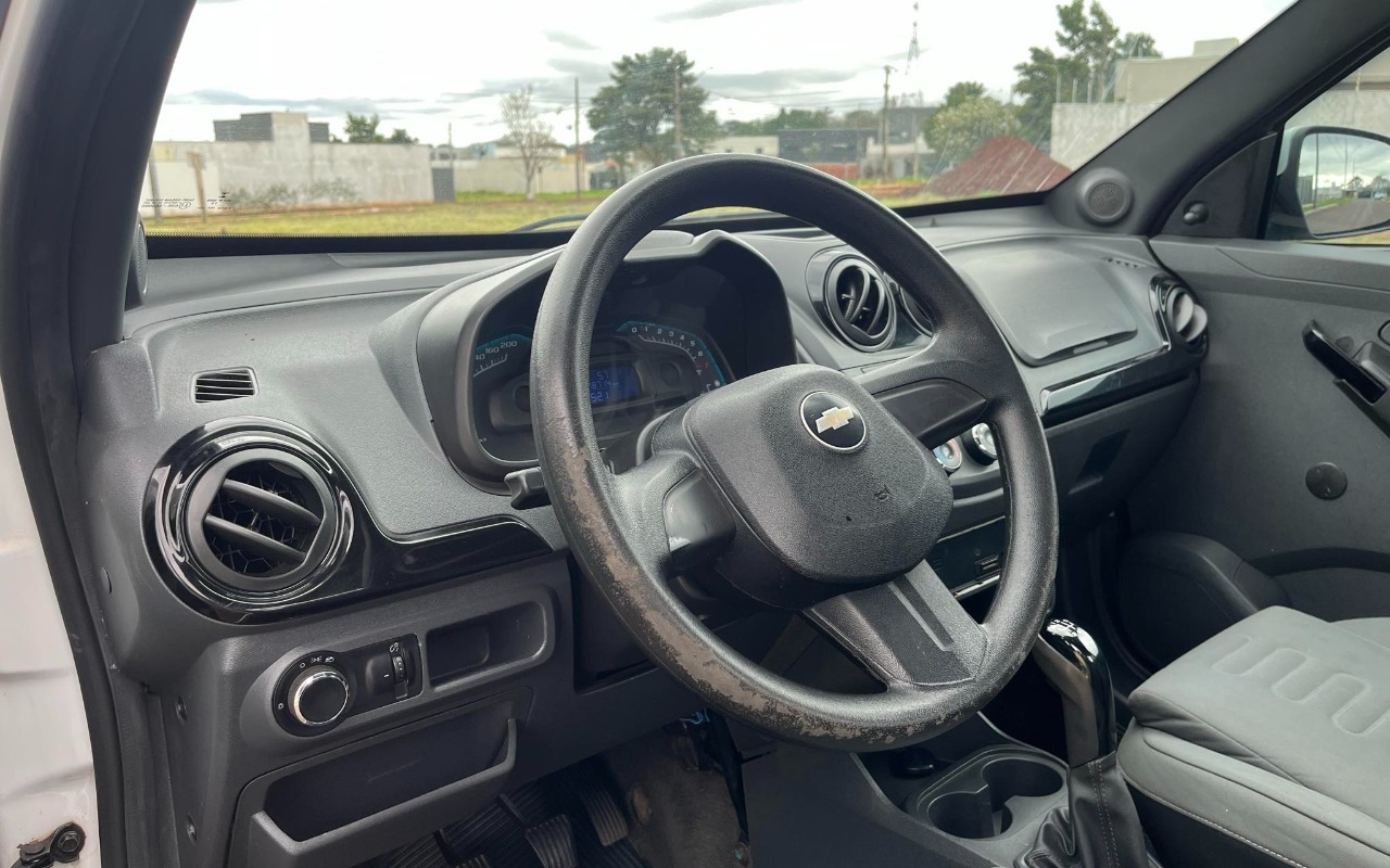 imagem-https://www.socarrao.com.br/sc-vehicle-images-prod/3455621/1787760175820-MWVhNjk5YTUtY2EyMC00ZTM2LTliNDYtYTljYzIyN2E3YTVhLmpwZw.jpg