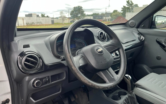 imagem-https://www.socarrao.com.br/sc-vehicle-images-prod/3455621/1787760175820-MWVhNjk5YTUtY2EyMC00ZTM2LTliNDYtYTljYzIyN2E3YTVhLmpwZw.jpg