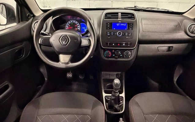 imagem-https://www.socarrao.com.br/sc-vehicle-images-prod/3455635/1787760558594-8418298_18_B_81beb2b35a.jpeg