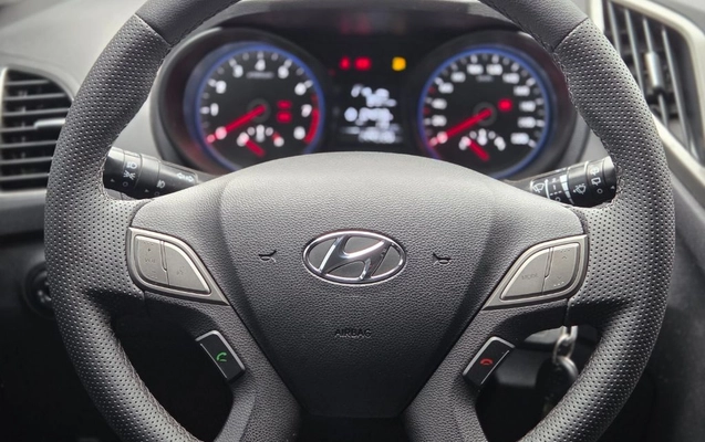imagem-https://www.socarrao.com.br/sc-vehicle-images-prod/3455657/1787760810980-gb-31f7bfe.jpg