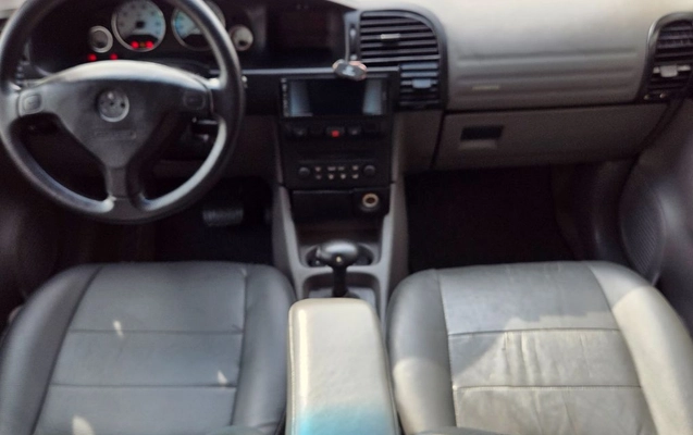 imagem-https://www.socarrao.com.br/sc-vehicle-images-prod/3455730/1787761356185-gb-0581a1f.jpg