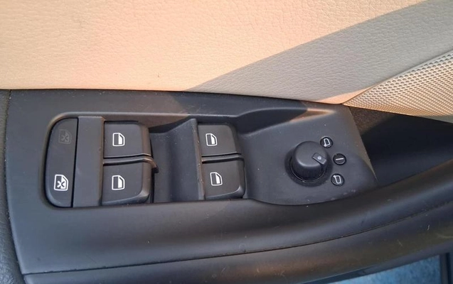 imagem-https://www.socarrao.com.br/sc-vehicle-images-prod/3455733/1788982891169-8418425_14_B_209bcf3bd6.jpeg