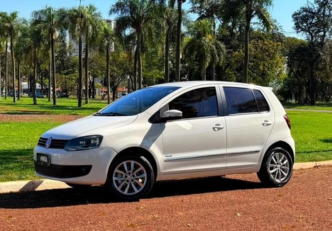 Volkswagen Fox 2013 Branco — foto 1 de 3