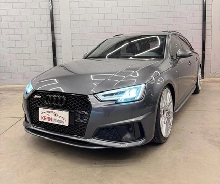 Audi A4 2019 Cinza — foto 1 de 3