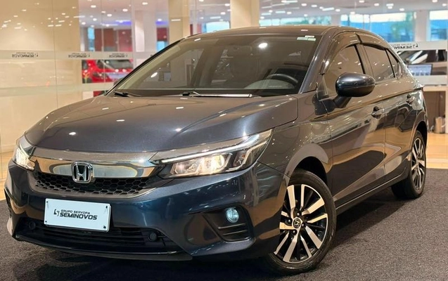 imagem-https://www.socarrao.com.br/sc-vehicle-images-prod/3455985/1788528151431-8418865_7_B_7d2cd4558e.jpeg