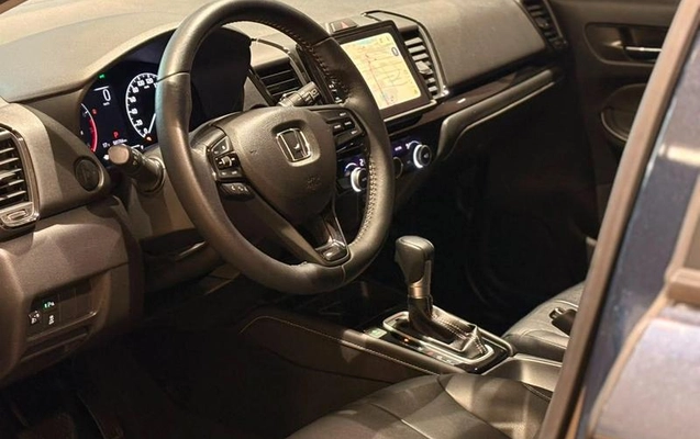 imagem-https://www.socarrao.com.br/sc-vehicle-images-prod/3455985/1788528151442-8418865_2_B_2953e3cd13.jpeg