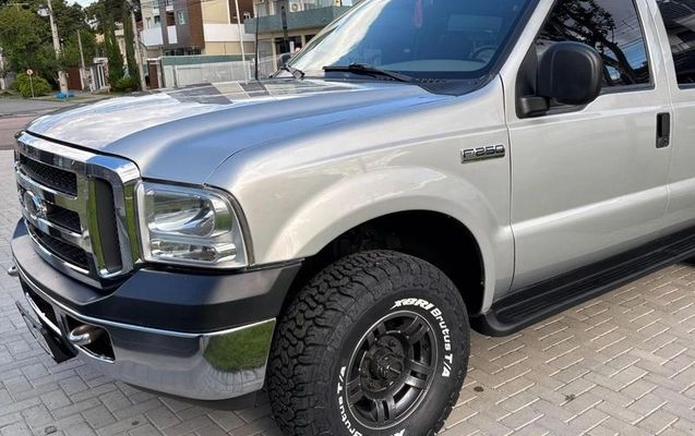 imagem-https://www.socarrao.com.br/sc-vehicle-images-prod/34561/1784583490388-7371097_16_B_1b4da2fb81.jpeg