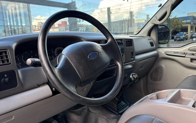 imagem-https://www.socarrao.com.br/sc-vehicle-images-prod/34561/1784583490392-7371097_14_B_71238274cc.jpeg