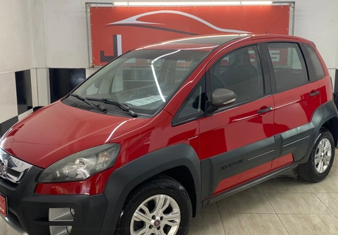 Fiat Idea 2013 Vermelho — foto 1 de 3