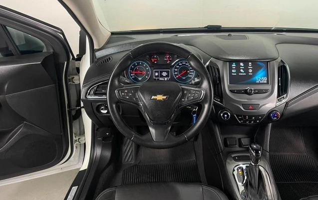 imagem-https://www.socarrao.com.br/sc-vehicle-images-prod/3456238/1789069497027-8416271_19_B_e8528a2305.jpeg
